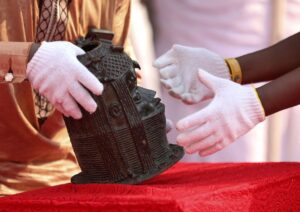 Article image: The Museum Repatriation Delays: Bureaucracy or Theft?